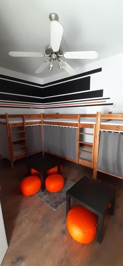 Krakow Chilli Hostel Exterior photo